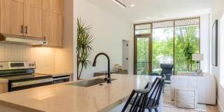 The Howard Gallery 4