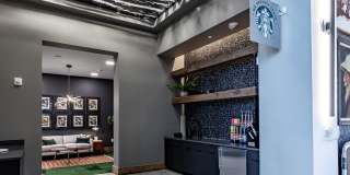 Fitzroy Grove Gallery 17