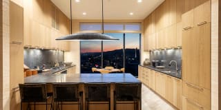Columbia Square Living Gallery 19