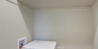 1536 Vine Gallery 10