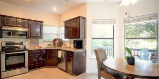 719 Oak Hollow Dr Gallery 13