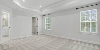 Stunning 2023-4 Bedroom plus guest room Home in Bulls Run! Gallery 13