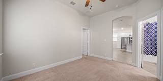 11518 HOLLERING PASS Gallery 17