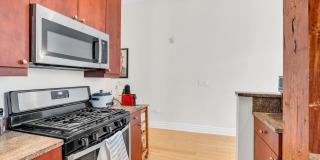 300 Emory Street Gallery 11
