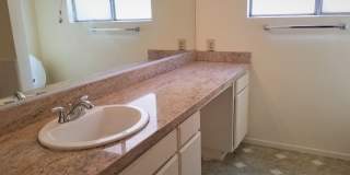 Luxurious 2 Bedroom, 2 Bath Condo in the Heart of Prime Hollywood Gallery 10
