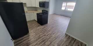 1722 La Cres St Gallery 1