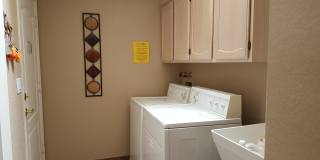 Long Term & Short Terms Options Furnished Pool Home!!! Gallery 26