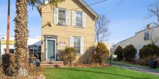 21 Central Avenue Gallery 1