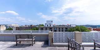 Beautiful One Bedroom in the Heart of Foggy Bottom| Water and Gas Included! Gallery 34