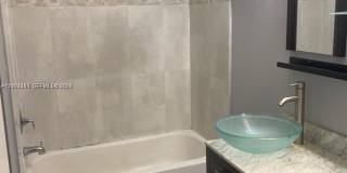 2371 NW 33rd St Gallery 11