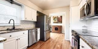 Spacious Fully-Furnished 5-Bedroom Home | Mid-Term Rental in Green Island Hills Gallery 25