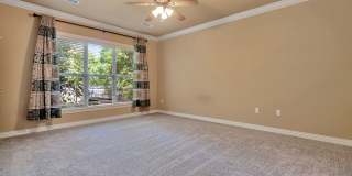 Beautiful 4bd/2.5bth home located in the Clabber Creek Subdivision!! Beautiful 4bd/2.5bth home located in the Clabber Creek Subdivision!! Gallery 14