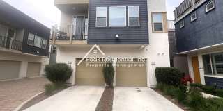 Beautifully Updated 1bd/1ba Land Park Area Condo with 1 Car Garage! Gallery 1