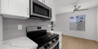 University Crest Apartments Gallery 8