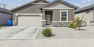 Charming 3BR House in Tolleson Gallery 1