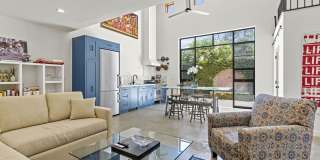 835 N Harper Ave Gallery 1