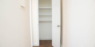 300 CATOR AVE Gallery 16