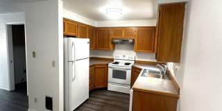 3682-3698 47TH AVE NE Gallery 1