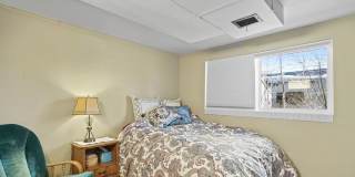 AMAZING 5 Bed 2 Bath Single Family Home in South Boulder! Gallery 6