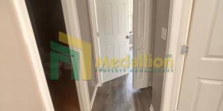 Spacious 4-Bedroom Home with Additional Living Space Gallery 34