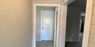 Remodeled 2 bedroom / 1 bathroom home available now! Gallery 9