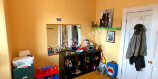 124 Day St. Gallery 9