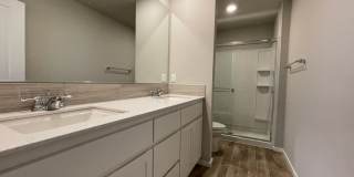 Modern 3-Bed, 2.5-Bath Home with Quartz Counters, Central A/C, and Prime Location! Gallery 17