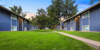 Broadridge Flats and Townhomes Gallery 1