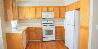 Sharp & Contemporary Townhouse in Beautiful Danville! Gallery 15