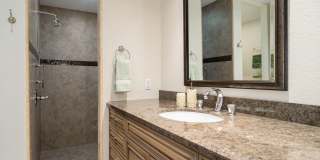 6 Oxford Court Gallery 17