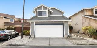 1304 Pyne Lane - 3 bedroom | 2.5 bath | Single family home 1304 Pyne Lane - 3 bedroom | 2.5 bath | Single family home Gallery 1