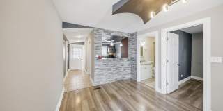 810 Superior Street Gallery 4