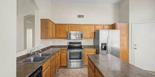 Single Story 3 Bedroom, 2 Bathroom in Glendale Single Story 3 Bedroom, 2 Bathroom in Glendale Gallery 10