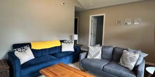 Room in 3 Bedroom Home in Atlanta Gallery 1