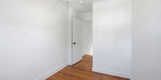 1108 COBBS Street Gallery 18