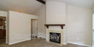 2404 Glenmore Ct Gallery 10