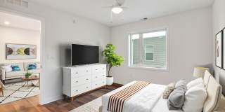 Graduate Pointe Gallery 116