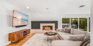 1800 Glenwood Lane Gallery 32