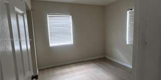 114 SW 67th Ter Gallery 5