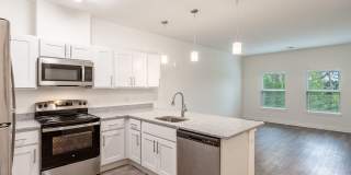 Sherwood Apartment Homes Gallery 1