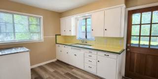 AFFORDABLE 2 bedroom, 1 bath home AVAILABLE NOW! Gallery 1