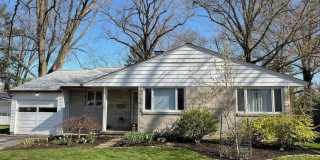 209 S Hillsdale Drive 209 S Hillsdale Drive Gallery 1