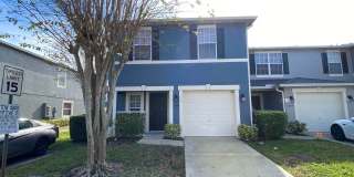 3 Bedroom, 2.5 Bath Townhome with One Car Garage in Waterford Lakes Orlando! Gallery 1