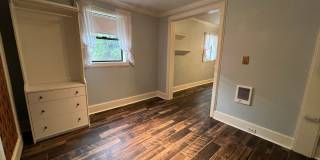 Charming North Capitol Hill Vintage Condo – Modern Comforts & Ideal Location Gallery 11