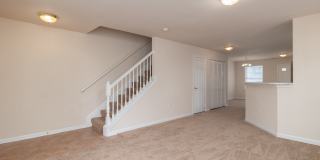 Ashley Midtown Gallery 11