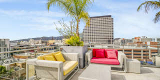 Maia Avira at Glendale Gallery 15