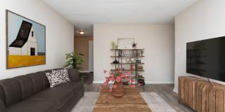 Macon Reserve Gallery 1