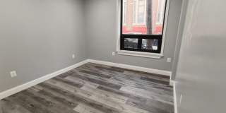 700-8 N MARSHALL Street Gallery 11