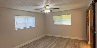 2409 Caprice Avenue Gallery 8