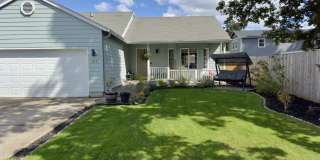 688 Viking Ln Se Gallery 1